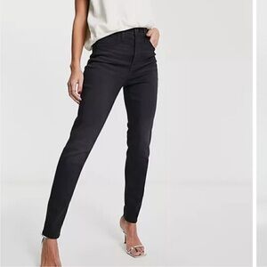 Madewell Roadtripper Mid Rise Black Jeans Size 31